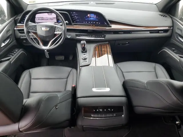 2024 CADILLAC ESCALADE ESV LUXURY  