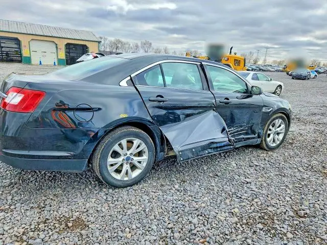 2010 FORD TAURUS SEL  