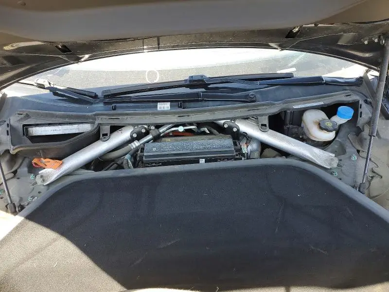 2015 TESLA MODEL S   