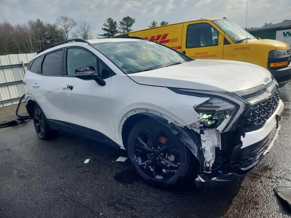 2025 KIA SPORTAGE X-LINE  