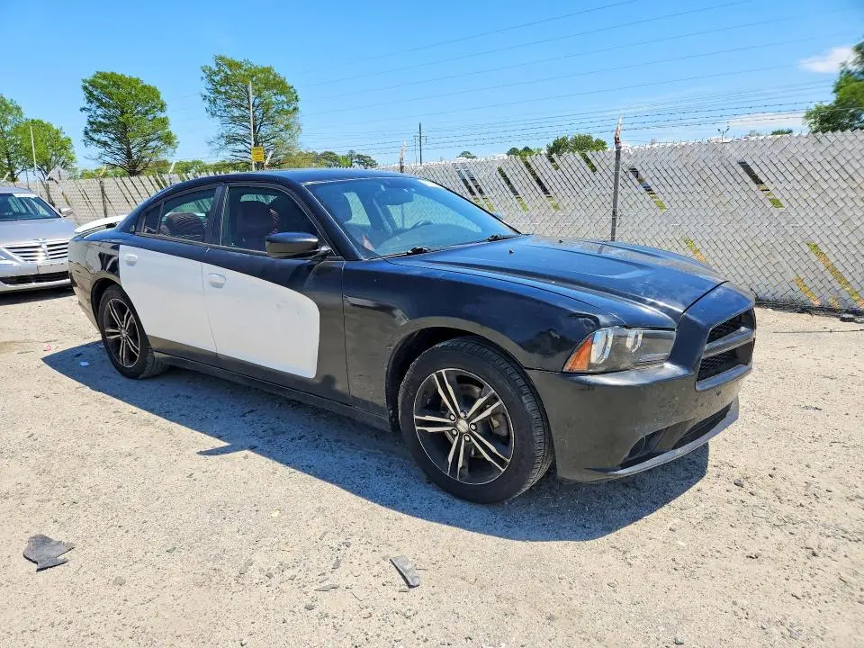 2013 DODGE CHARGER SXT  
