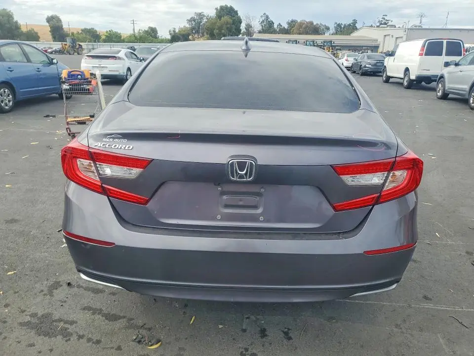 2022 HONDA ACCORD LX  