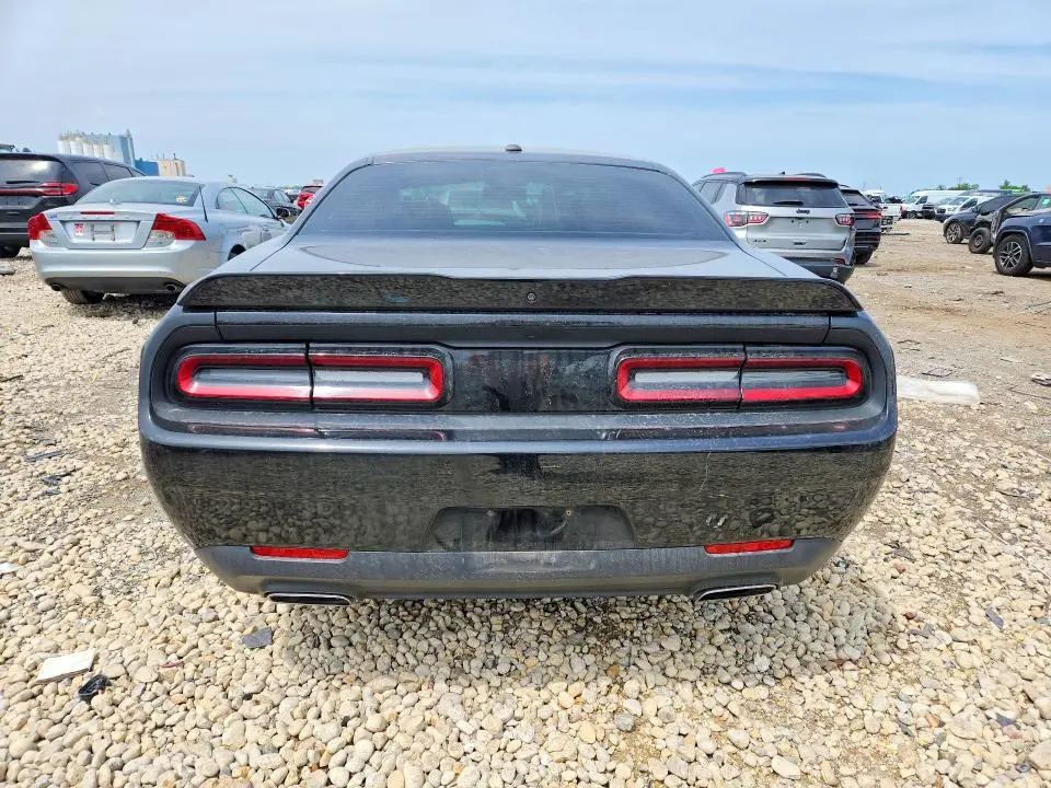 2018 DODGE CHALLENGER SXT  