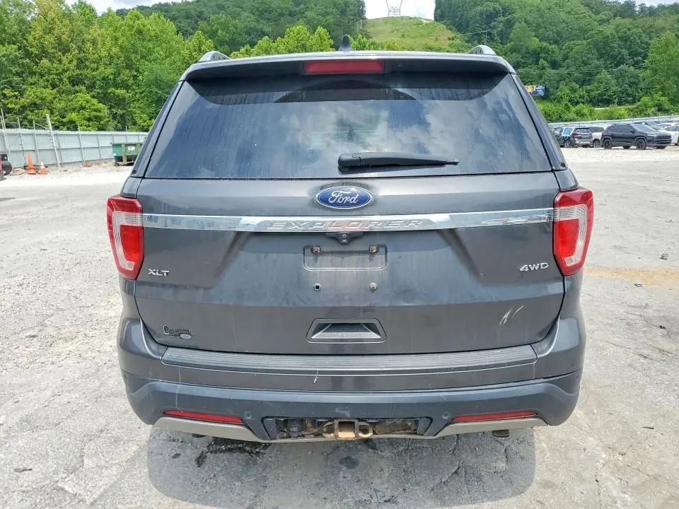 2019 FORD EXPLORER XLT  