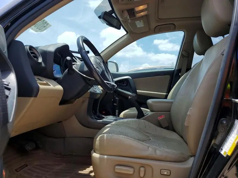 2011 TOYOTA RAV4 LIMITED  