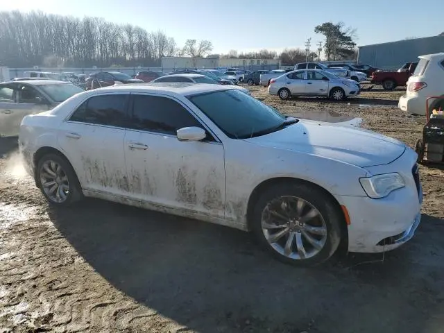 2016 CHRYSLER 300 LIMITED