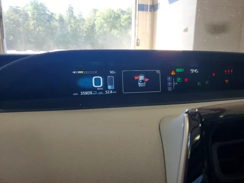 2017 TOYOTA PRIUS TWO  