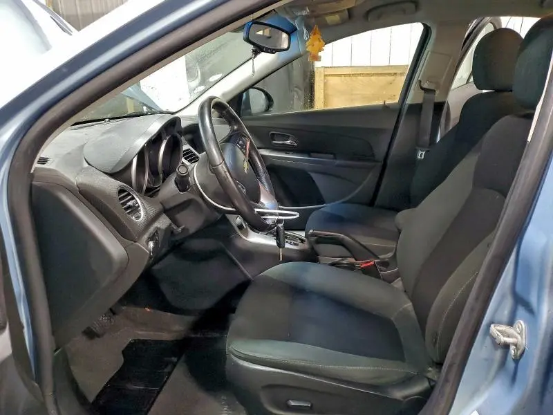 2011 CHEVROLET CRUZE LT  