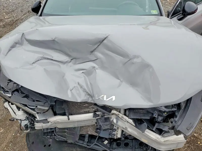 2022 KIA K5 GT LINE  