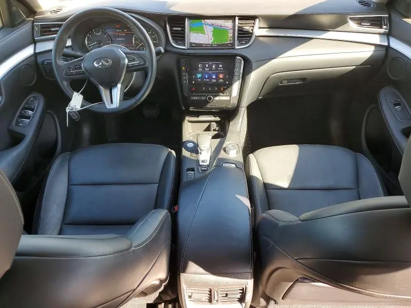 2019 INFINITI QX50 LUXE  