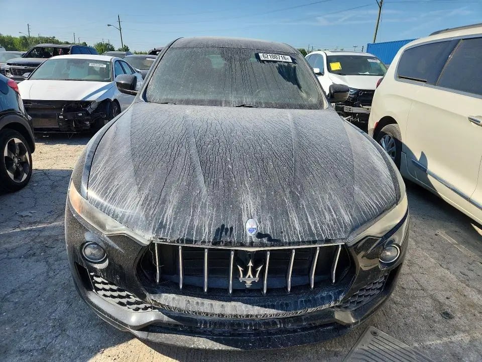 2017 MASERATI LEVANTE   