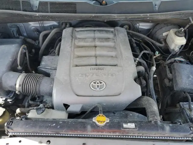 2010 TOYOTA TUNDRA   