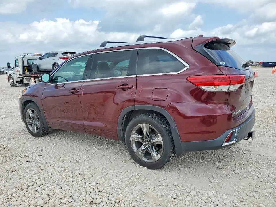 2017 TOYOTA HIGHLANDER LIMITED PLATINUM  