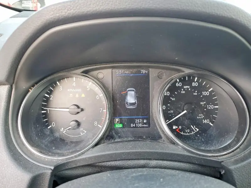 2018 NISSAN ROGUE SV  