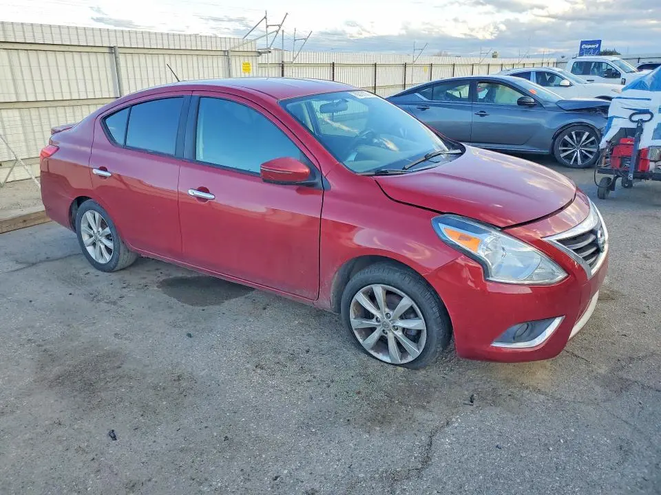 2015 NISSAN VERSA S  