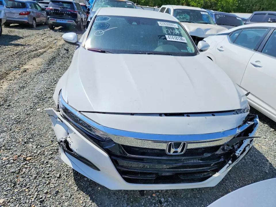 2019 HONDA ACCORD LX  