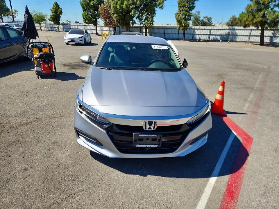 2020 HONDA ACCORD LX  