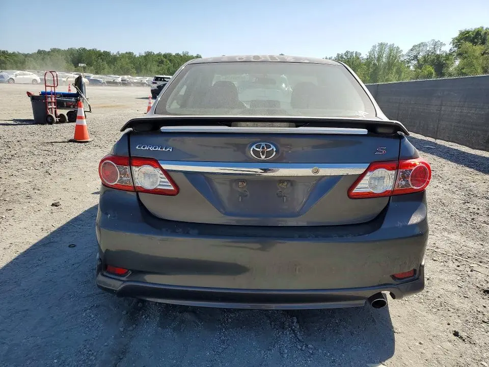 2011 TOYOTA COROLLA BASE  