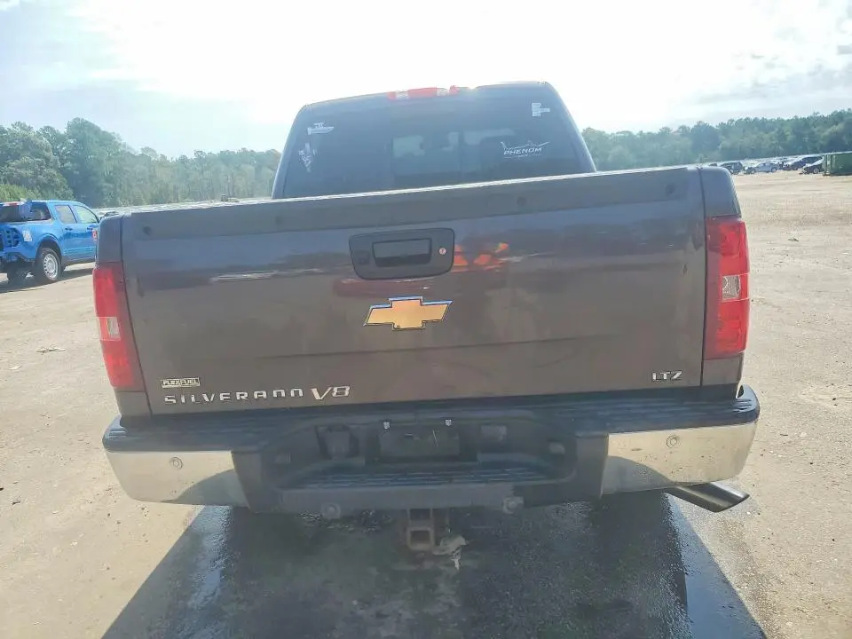 2011 CHEVROLET SILVERADO K1500 LTZ  