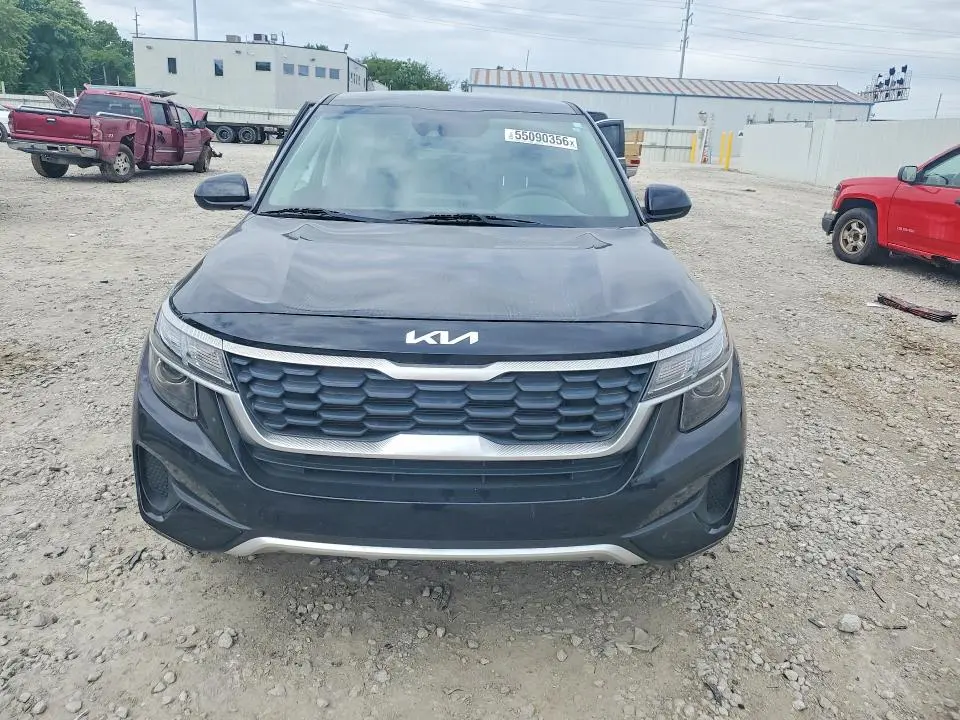 2022 KIA SELTOS LX  