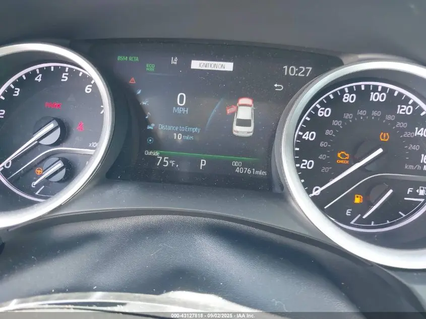 2022 TOYOTA CAMRY XLE