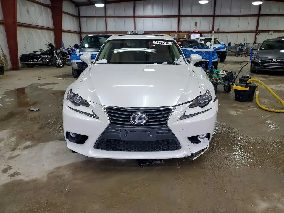 2016 LEXUS IS 300 BASE  