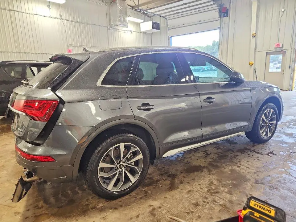 2022 AUDI Q5 PREMIUM PLUS 45  