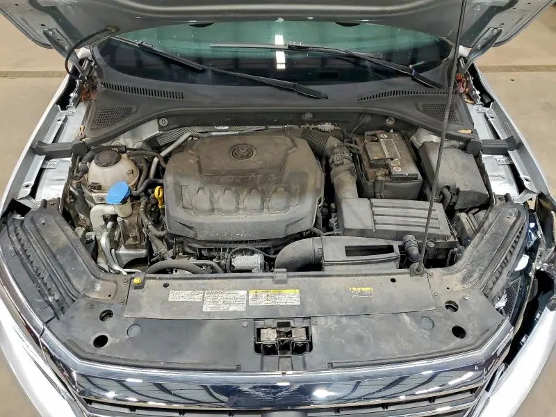 2021 VOLKSWAGEN PASSAT SE  