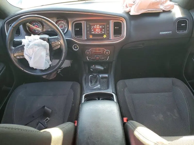 2017 DODGE CHARGER SE  