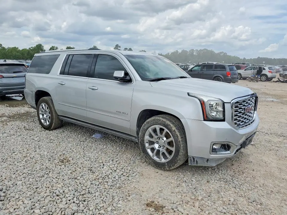 2018 GMC YUKON XL DENALI  