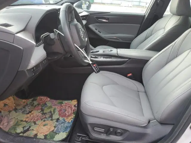 2022 TOYOTA AVALON XLE  