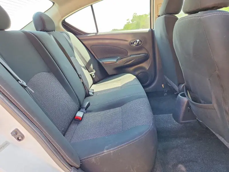 2019 NISSAN VERSA SV  
