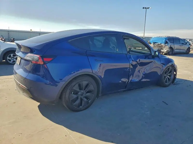 2024 TESLA MODEL Y   