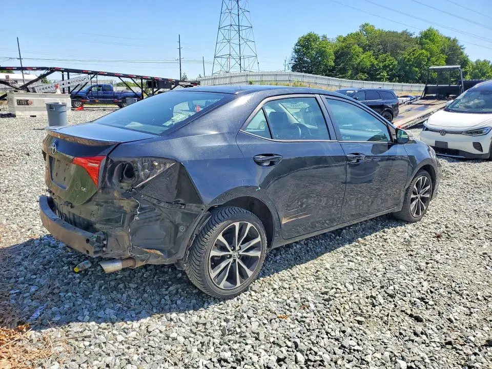 2017 TOYOTA COROLLA SE  