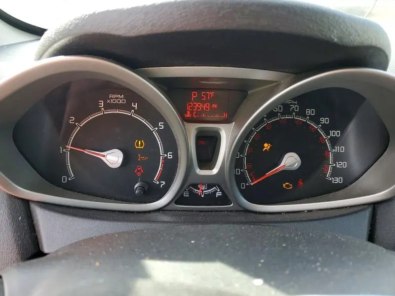 2013 FORD FIESTA SE  