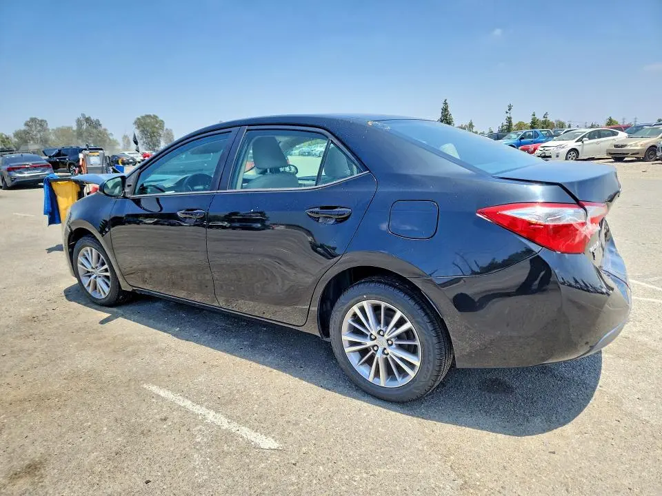 2014 TOYOTA COROLLA LE PLUS  