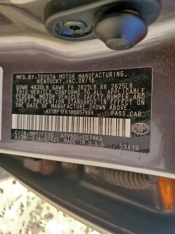 2017 TOYOTA CAMRY LE  