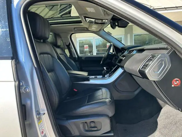 2018 LAND ROVER RANGE ROVER SPORT HSE  