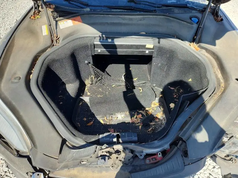 2015 TESLA MODEL S 85  