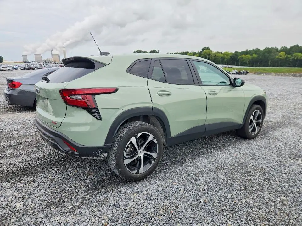 2024 CHEVROLET TRAX 1RS  