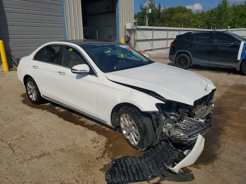 2017 MERCEDES-BENZ E 300 4MATIC  
