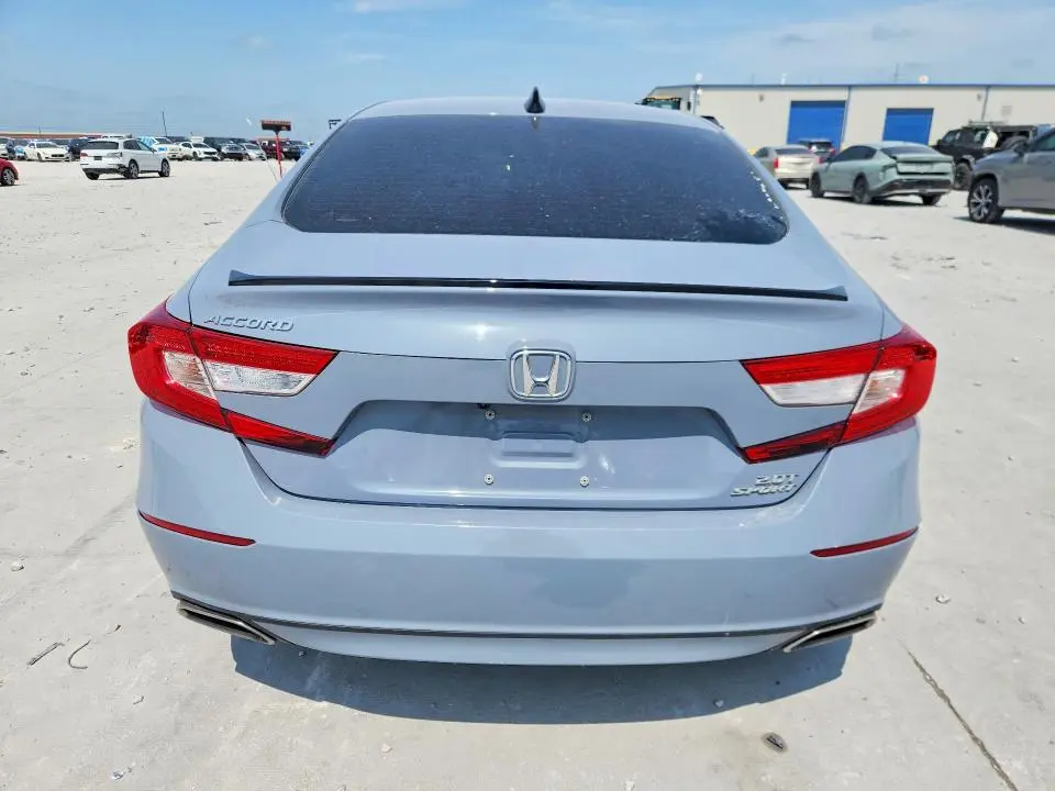 2022 HONDA ACCORD SPORT  