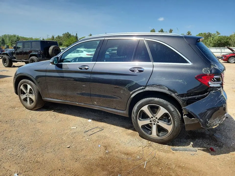 2020 MERCEDES-BENZ GLC 300 4MATIC  