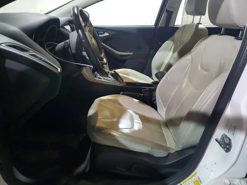 2016 FORD FOCUS TITANIUM  