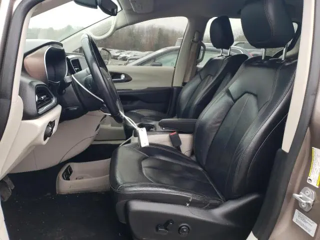 2017 CHRYSLER PACIFICA TOURING L PLUS  