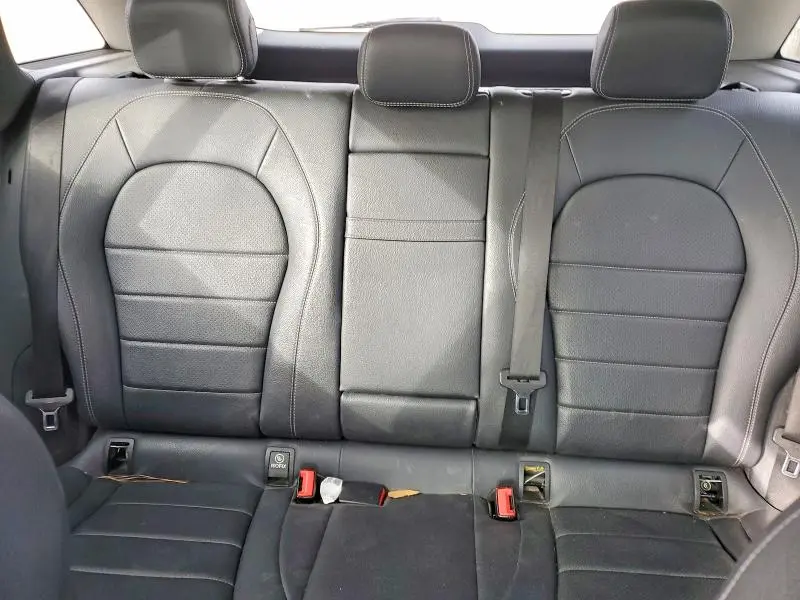 2017 MERCEDES-BENZ GLC 300  