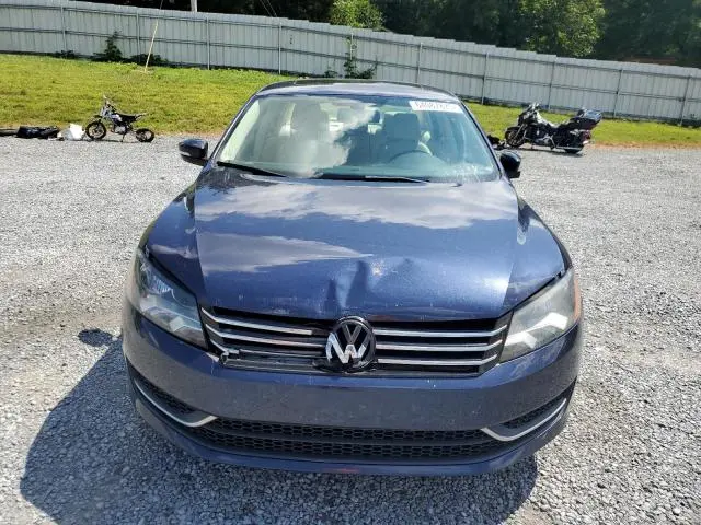 2013 VOLKSWAGEN PASSAT SE  