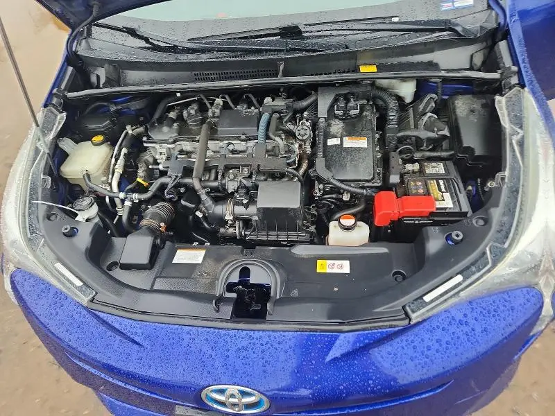 2016 TOYOTA PRIUS TWO  