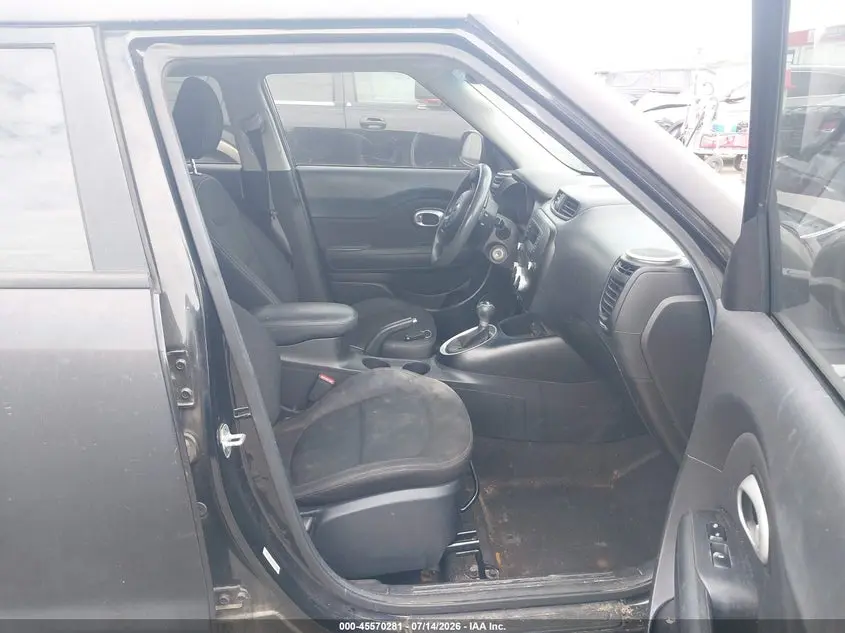2015 KIA SOUL  