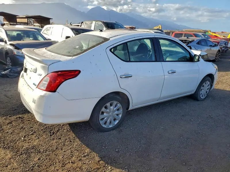 2016 NISSAN VERSA S  